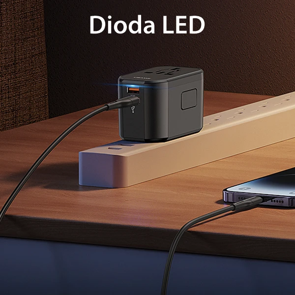 USAMS laidinis įkroviklis 2xUSB+1xUSB-C T59 20W 4in1 US/AU/EU/UK juodos spalvos CC179TC01 (US-CC179) Universal Travel Charger aprašymas - Prekės nuotrauka USAMS laidinis įkroviklis 2xUSB+1xUSB-C T59 20W 4in1 US/AU/EU/UK juodos spalvos CC179TC01 (US-CC179) Universal Travel Charger aprašymas - Prekės nuotrauka