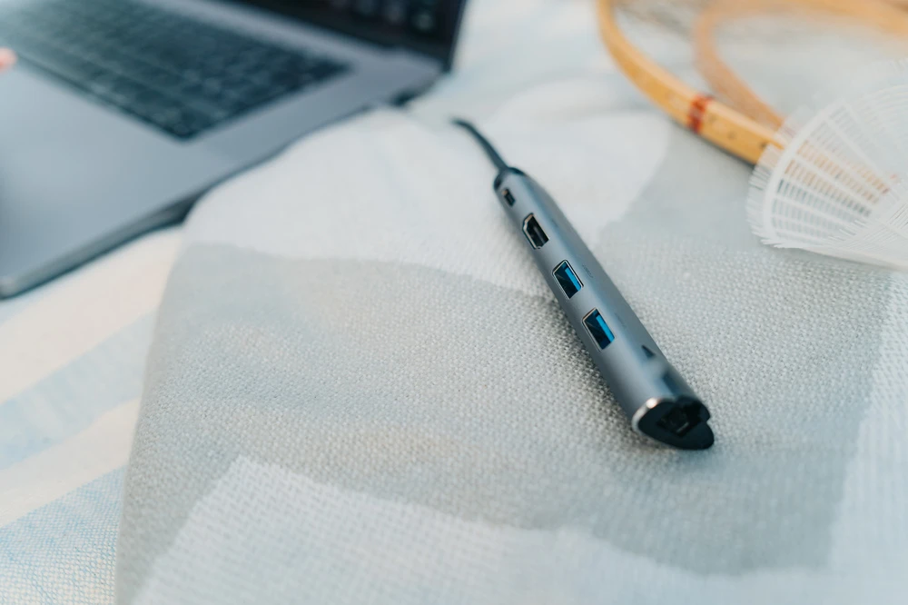 Verbatim 49141 sąsajos šakotuvas USB 3.2 Gen 1 (3.1 Gen 1) Type-C 1000 Mbit/ai Juoda, Sidabras aprašymas - Prekės nuotrauka Verbatim 49141 sąsajos šakotuvas USB 3.2 Gen 1 (3.1 Gen 1) Type-C 1000 Mbit/ai Juoda, Sidabras aprašymas - Prekės nuotrauka