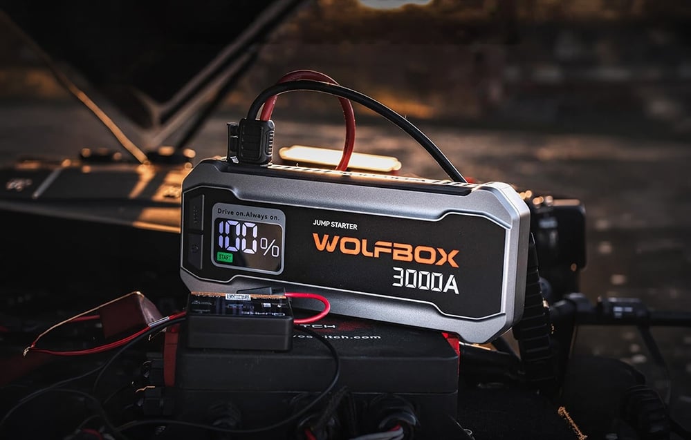 WOLFBOX MegaVolt 16 16 000 mAh 3 000 A automobilio užvedimo įrenginys aprašymas - Prekės nuotrauka