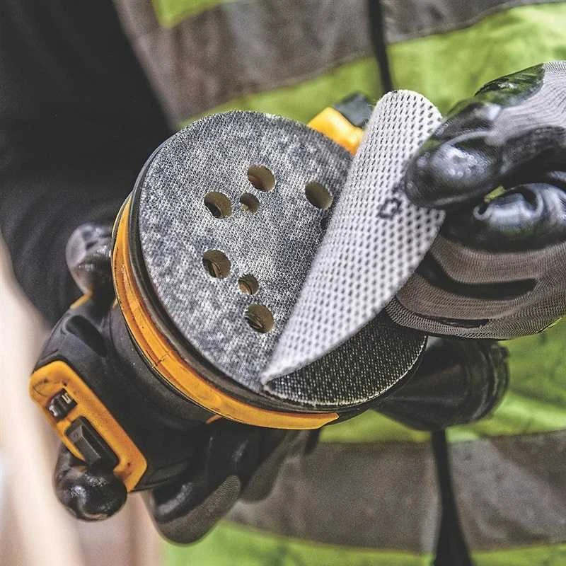 DeWalt šlifuoklio disko keitimas