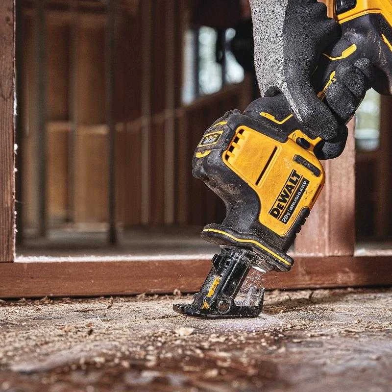 Dewalt bešepetėlinis tiesinis pjūklas DCS369N 18V be akumuliatoriaus ir kroviklio