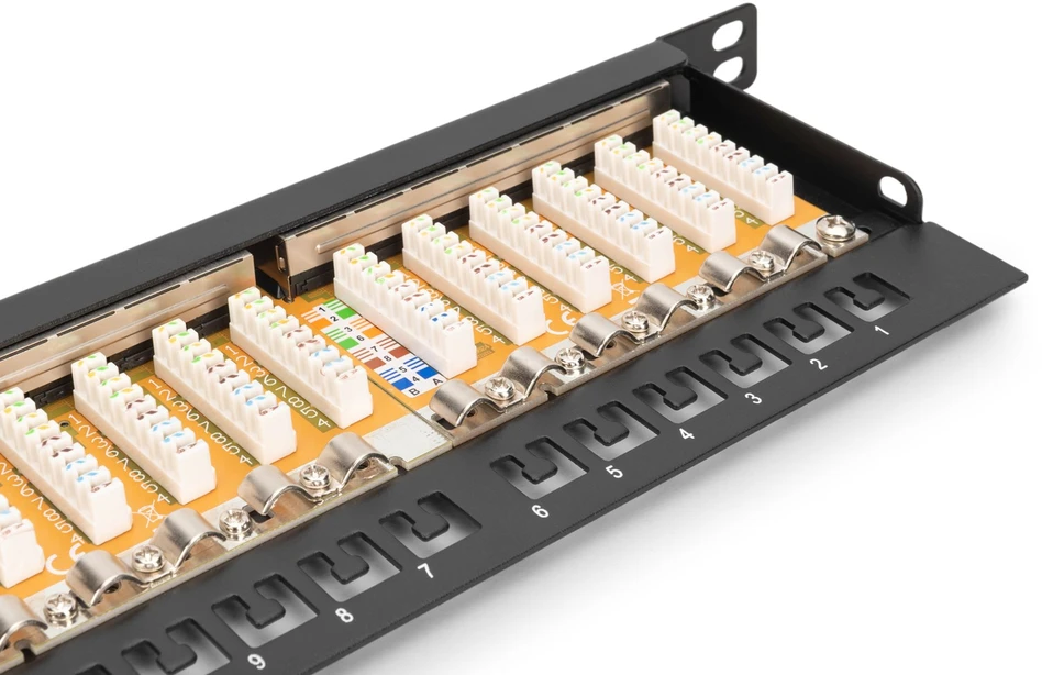Digitus DN-91624S-SL-SH komutacinė panelė 0.5U