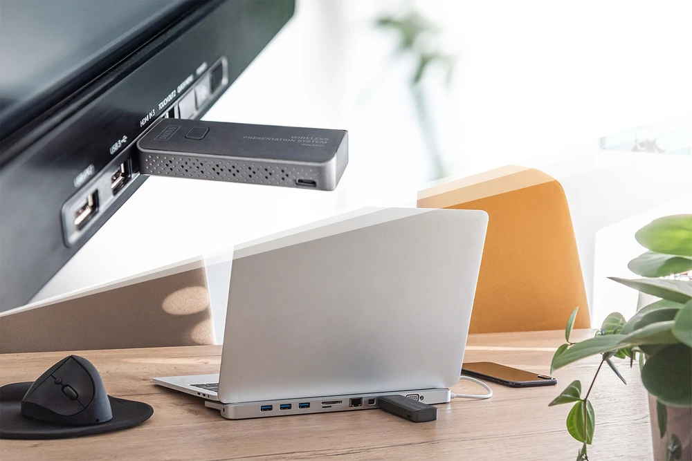 Assmann Electronic „Assmann“ elektroninė DIGITUS belaidė pristatymo sistema 50 m „Dongle“ 16–1 „Full HD“ mobiliojo ekrano bendrinimas