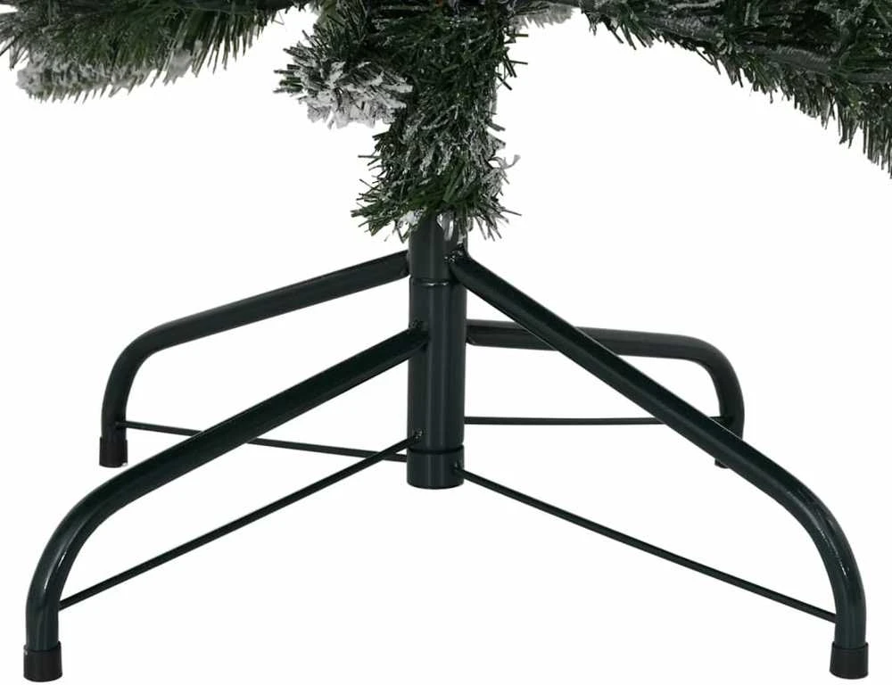 Dirbtinė Kalėdų eglutė su sniegu, 150cm, PVC ir PE