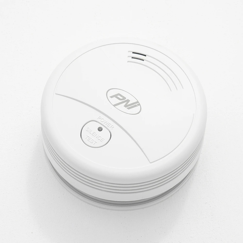 Dūmų jutiklis PNI A024 su „Wi-Fi“, valdymas per „Tuya Smart“ programėlę, maitinimas 9V baterija, 85dB, garsinis ir vaizdinis signalas, tylusis aliarmas
