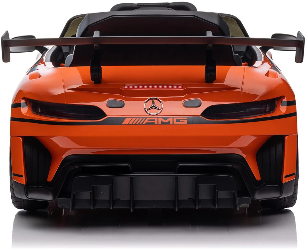 Enero Elektrinis automobilis Mercedes AMG GT3 licencija