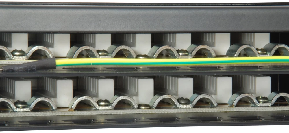 Equip 326449 komutacinė panelė 1U