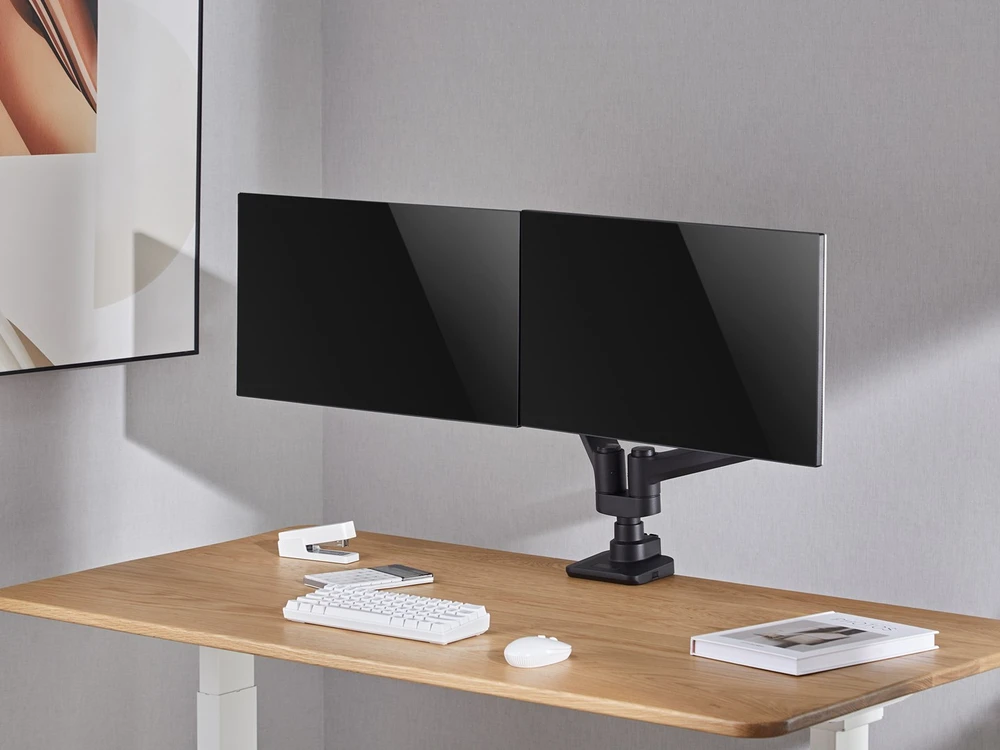Equip 650182 monitoriaus laikiklis arba stovas 88,9 cm (35″) Stalas Juoda