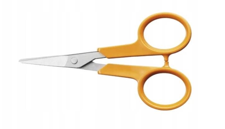 Fiskars manikiūro žirklės su oranžinėmis rankenomis