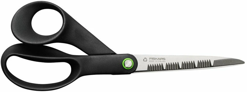 Universalios žirklės Fiskars ReNew 1074545; 21 cm
