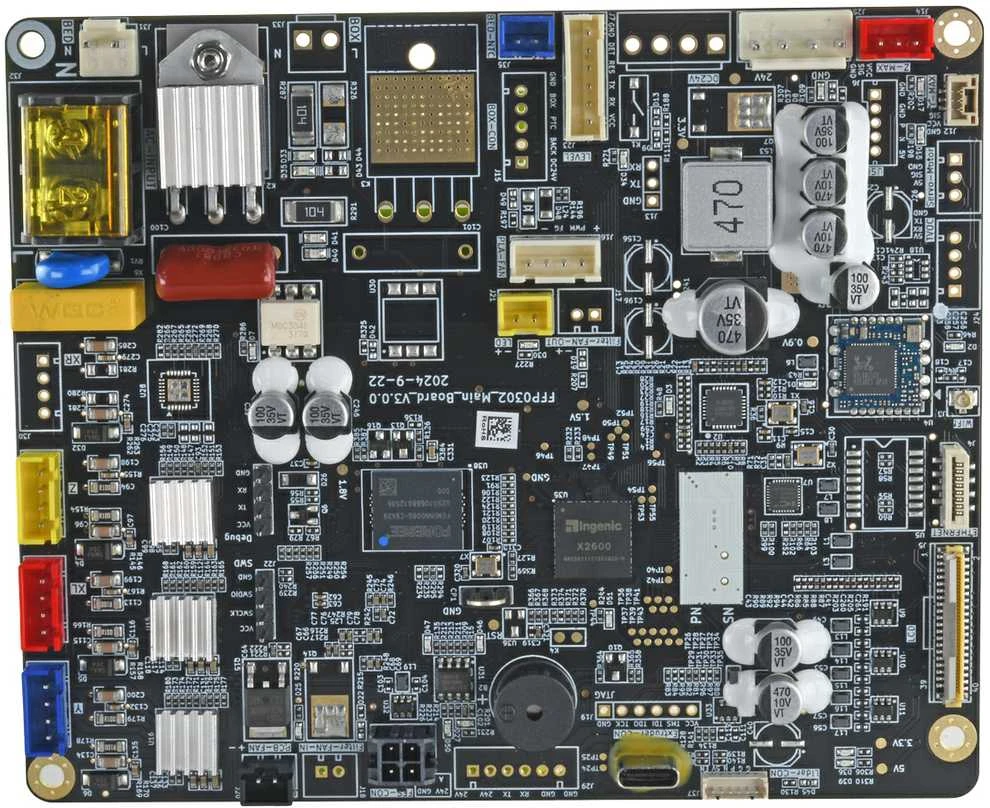 Flashforge AD5X pagrindinė plokštė su elektroniniais komponentais