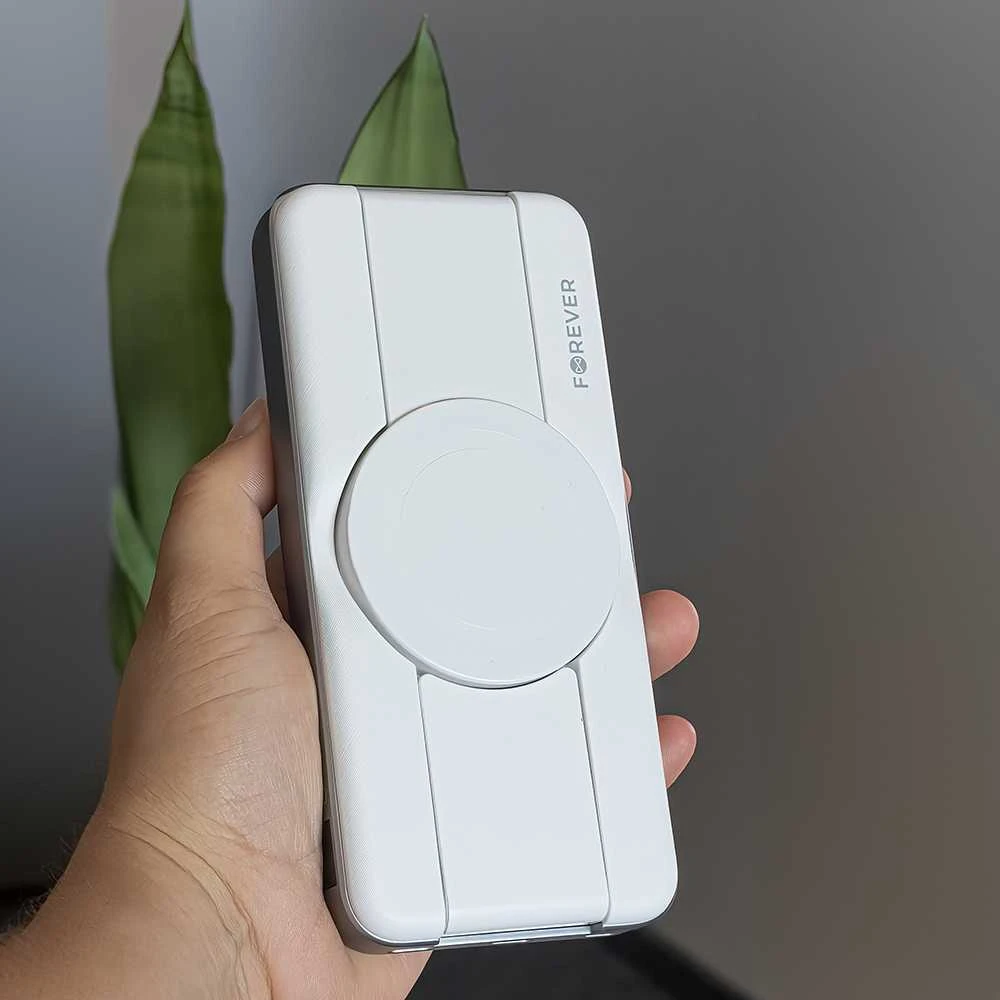 Forever belaidė išorinė baterija MATB-300 10000 mAh magnetinė 3in1 balta