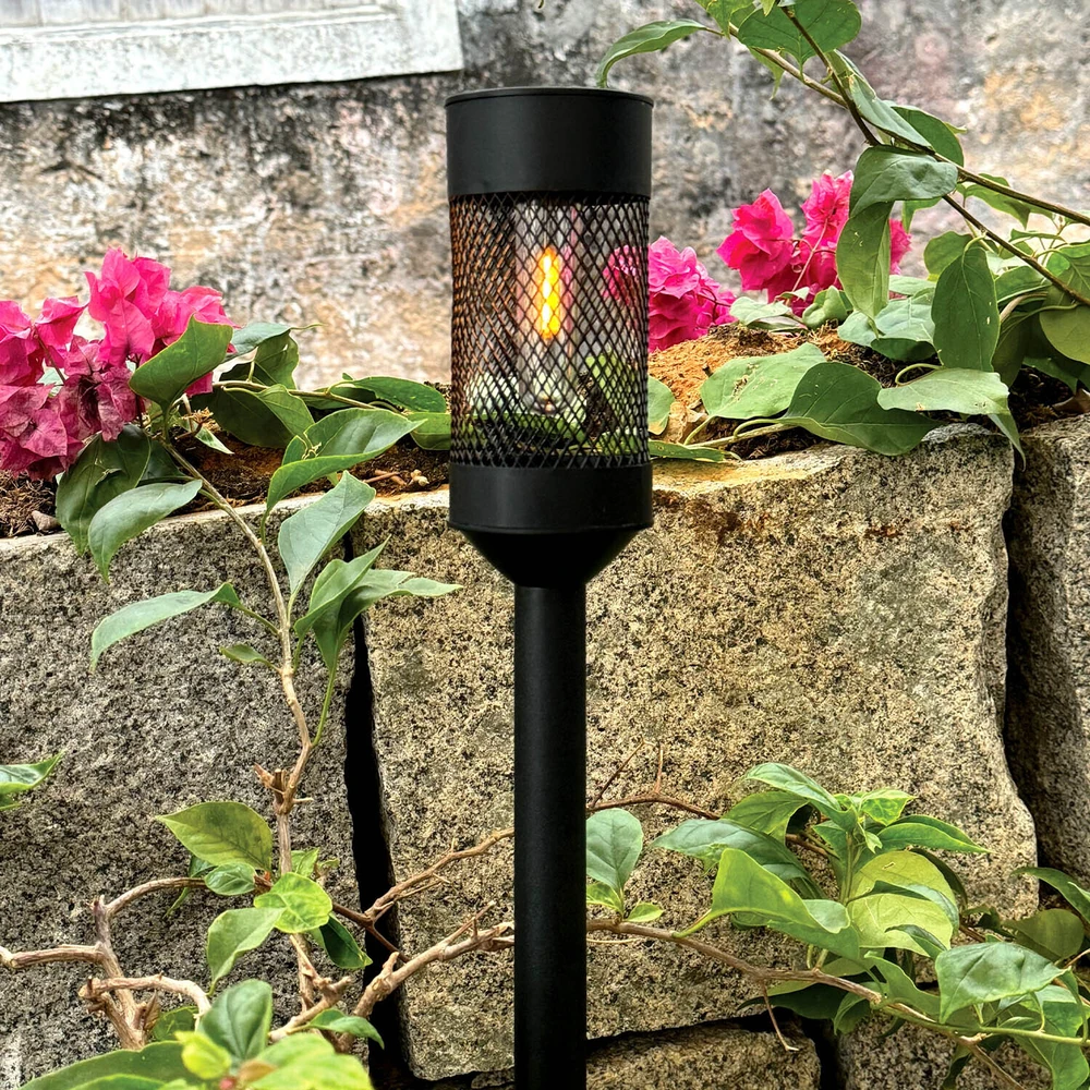 Forever Light saulės energija įkraunamas LED šviestuvas su plieniniu stulpu SUNARI FLS-15 juodas
