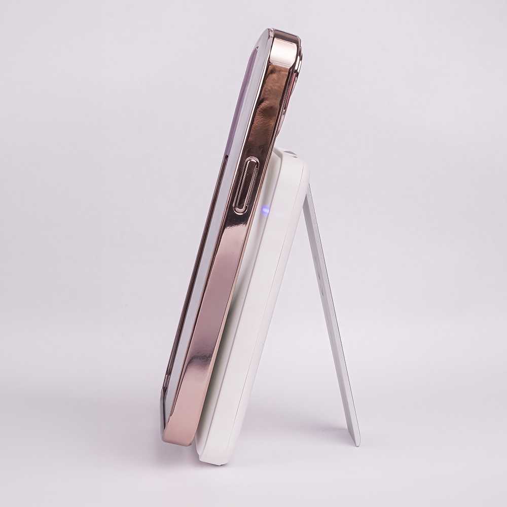 Forever MACS-100 magnetinis belaidis įkroviklis su power bank baltos spalvos 5in1