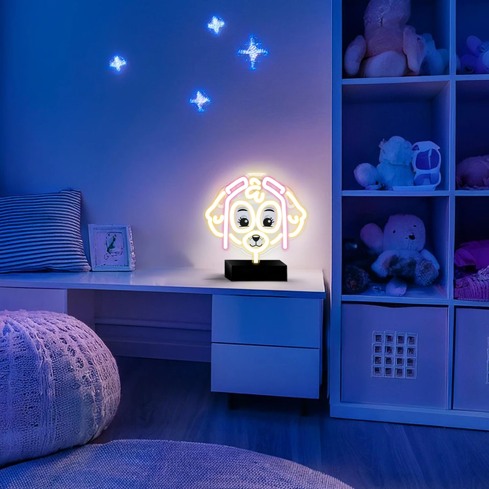 Spin Master Psi Patrol Neoninė LED lemputė su stovu Paw Patrol – Skye OW-120546