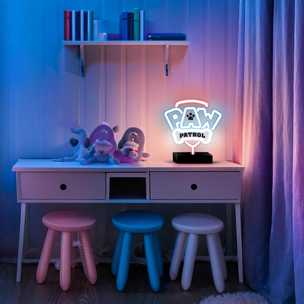 Plastrol Psi Patrol Neoninė LED lemputė su stovu Paw Patrol – logotipas OW-120146