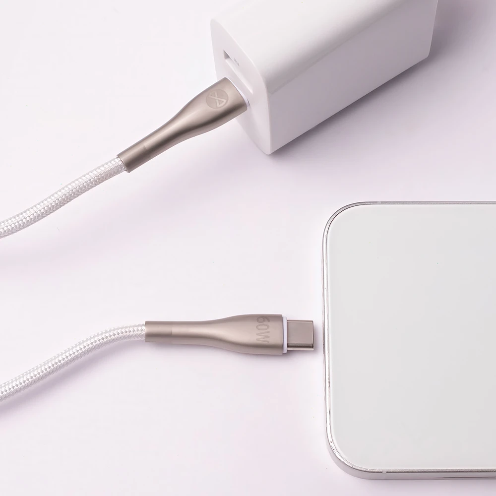 Forever Sleek laidas USB-C – USB-C 1,0 m 60W baltas