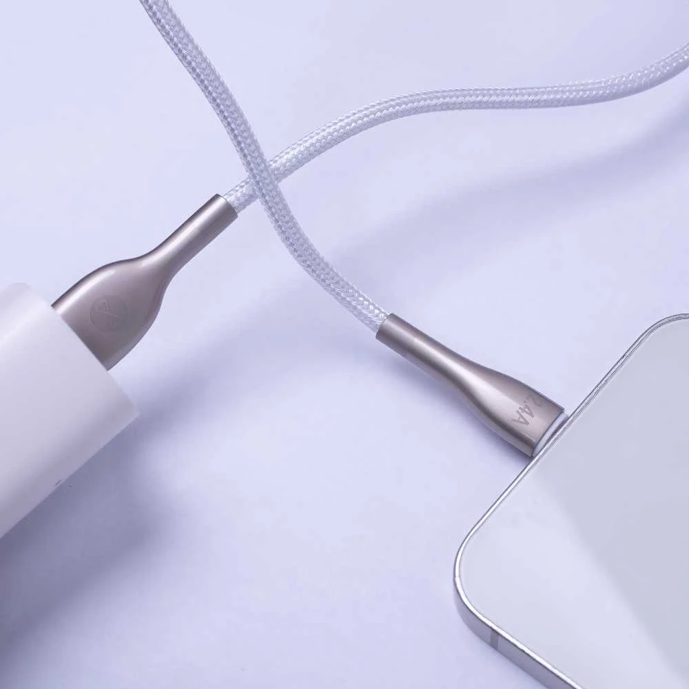 „Forever Sleek“ laidas USB – „Lightning“ 1,0 m 2.4A baltas