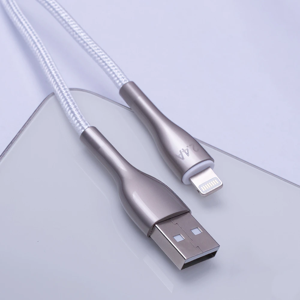 „Forever Sleek“ laidas USB – „Lightning“ 1,0 m 2.4A baltas