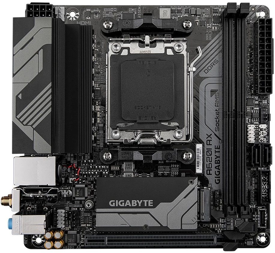 Pagrindinė plokštė Gigabyte Gigabaitas | A620I AX 1.0 | Procesorių šeima AMD | Procesoriaus lizdas AM5 | DDR5 DIMM | Palaikomos standžiojo disko sąsajos SATA, M.2 | SATA jungčių skaičius 2