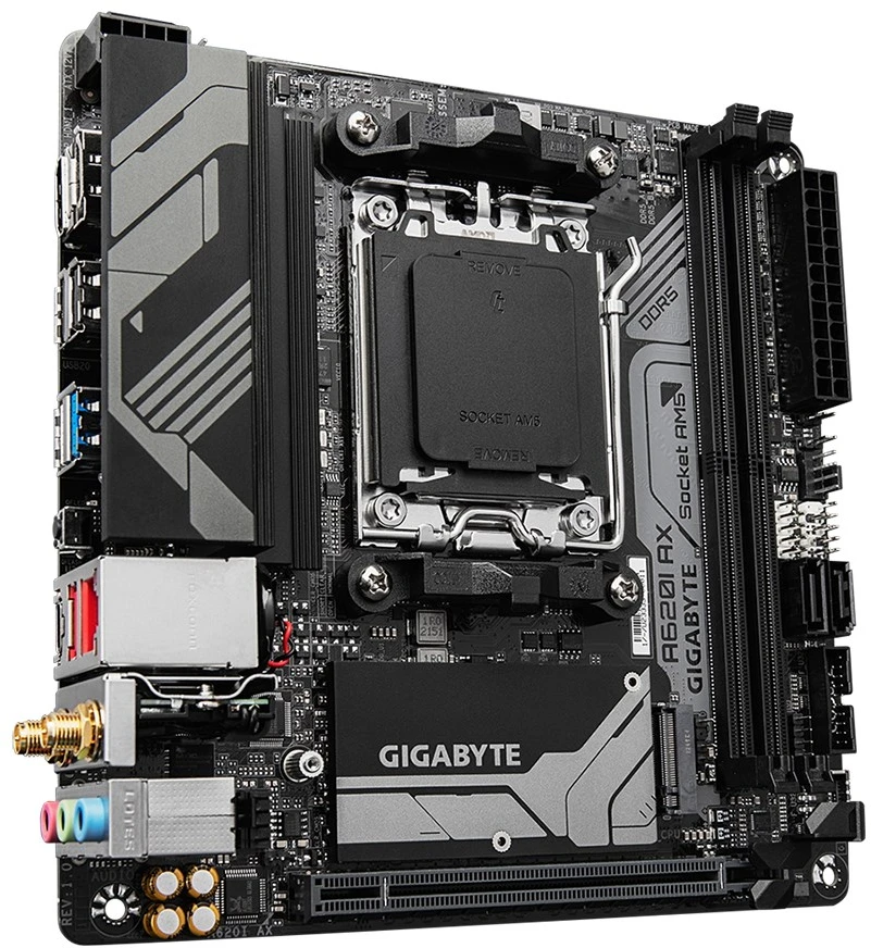 Pagrindinė plokštė Gigabyte Gigabaitas | A620I AX 1.0 | Procesorių šeima AMD | Procesoriaus lizdas AM5 | DDR5 DIMM | Palaikomos standžiojo disko sąsajos SATA, M.2 | SATA jungčių skaičius 2