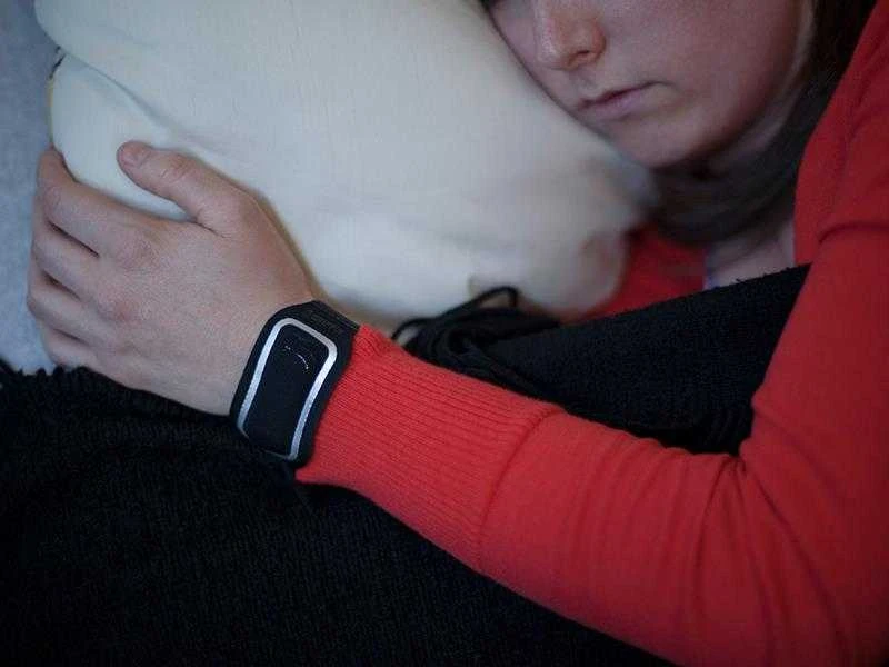 Griffin Sleep Sport apyrankė, skirta Fitbit, Misfit ir Sony SmartBand, juoda