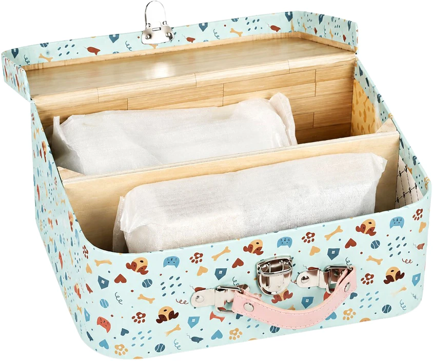 Gyvūnų prekių parduotuvė lagamine, dviaukštė, mediniai baldai, 23 priedų rinkinys ECOTOYS