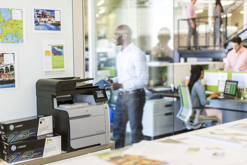 Hewlett Packard (HP) HP 312A, skirtas LaserJet Pro MFP 476 serijai, Juodas toneris (2400 puslapių)