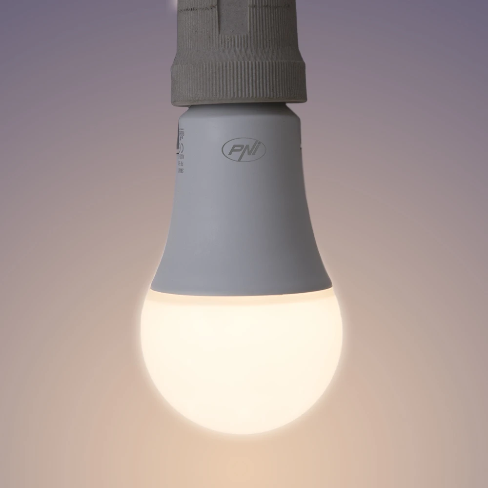 Išmanioji PNI SmartHome SM9W 9W LED lemputė su reguliuojamu apšvietimu, programuojama, suderinama su WiFi, Google Home, Alexa