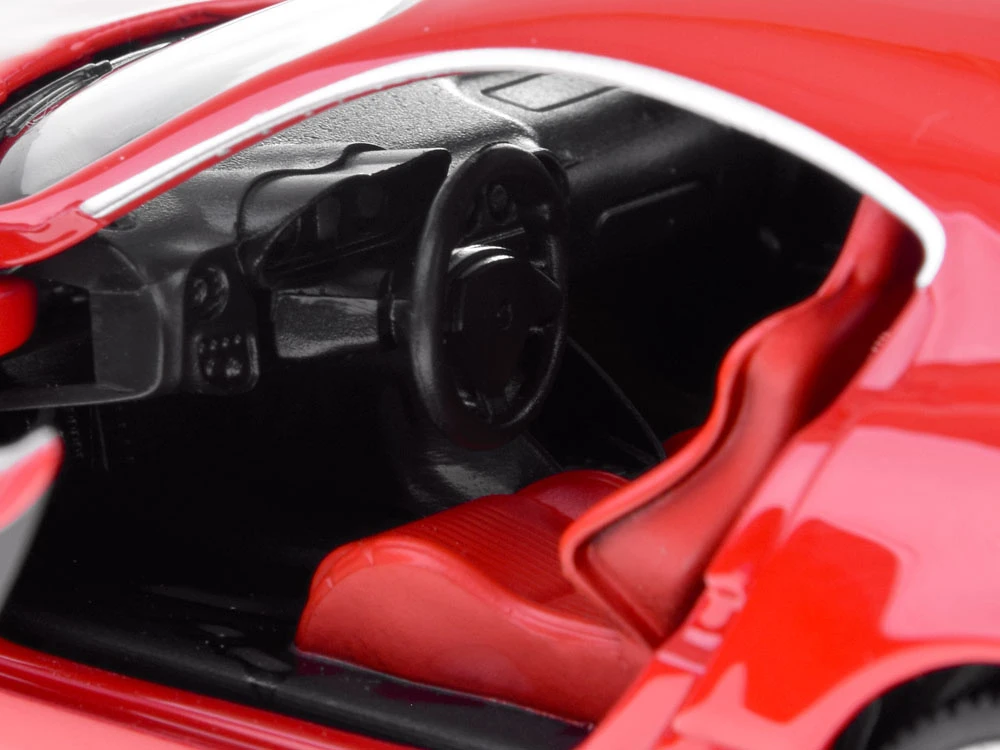 Jokomisiada „Metal Car“ modelių „Alfa Romeo 8c“ konkurso mastelis 1:32 žibintai za4607
