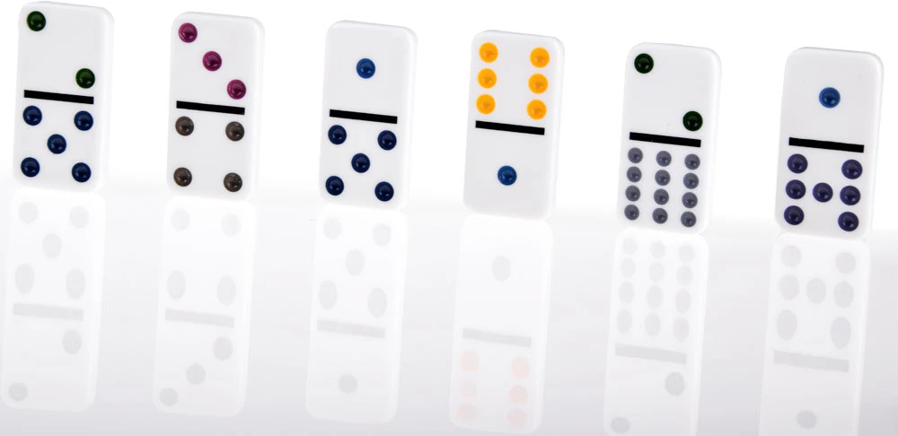Jokomisiada „Domino“ dėlionės žaidimas metalo dėkle Gr0630
