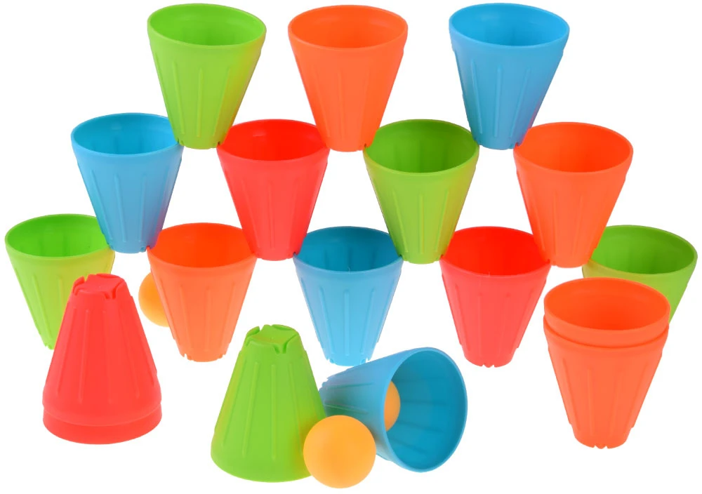 Jokomisiada FAST CUPS įgūdžių žaidimas Trikampiai kaladėlės + kamuoliukai 38 detalės ZA5811