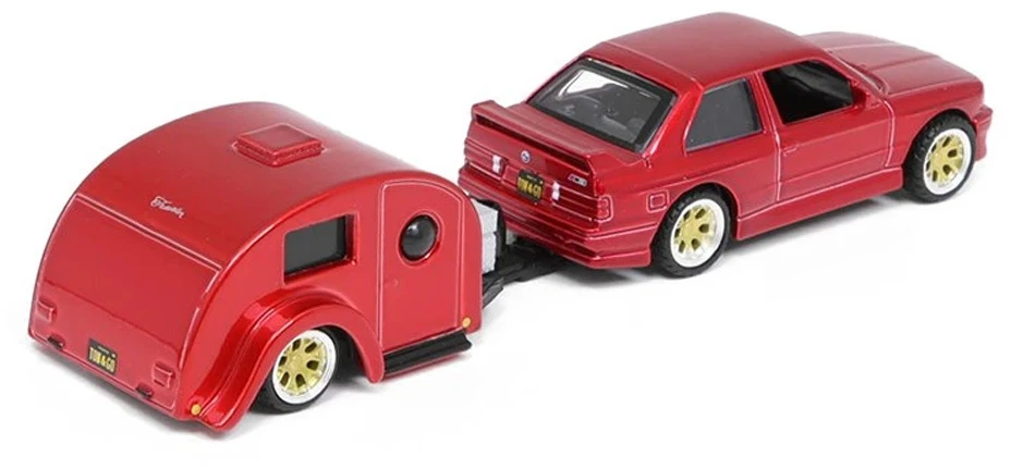 Jokomisiada Licencijuotas metalinis automobilis 1:64 BMW M3 1988 ir namelis ant ratų