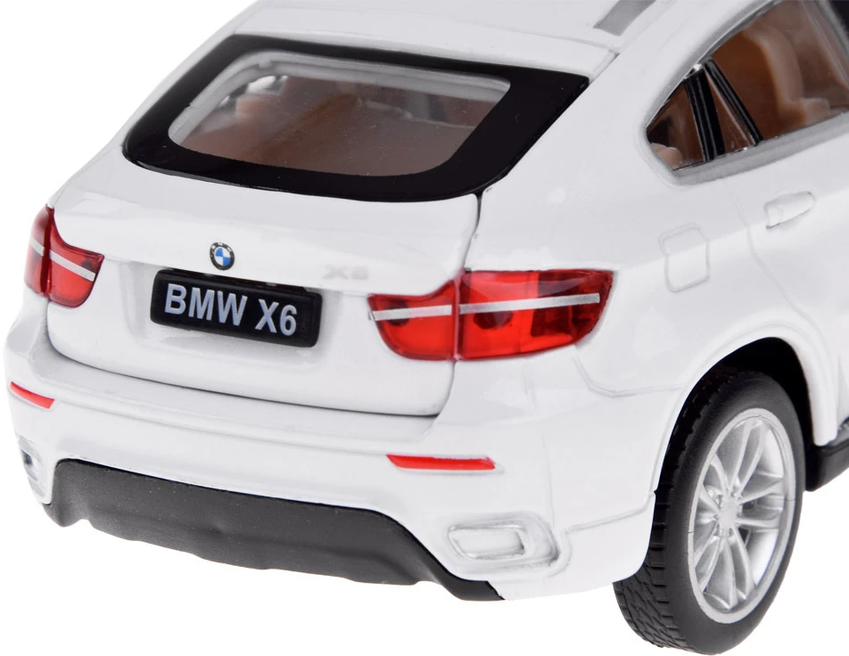Jokomisiada Metalinis automobilis BMW x6 modelio skalė 1:32 Baltas visureigio šviesos garsas ZA4606