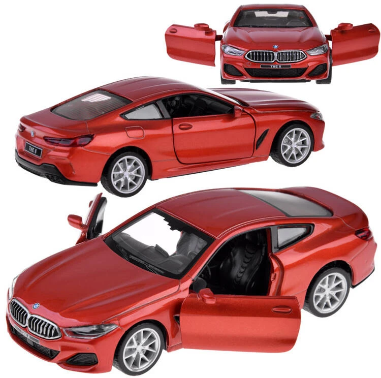 Jokomisiada Metalo automobilio modelis 1:35 BMW M850I kupė šviesos garsas ZA4612