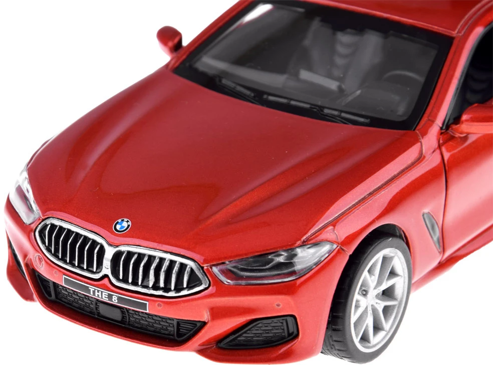 Jokomisiada Metalo automobilio modelis 1:35 BMW M850I kupė šviesos garsas ZA4612