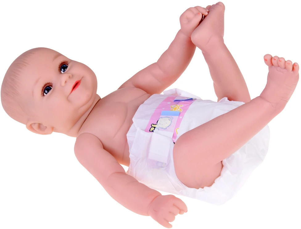 Jokomisiada Graži minkšta berniuko lėlė 45 cm, apsirengusi pandos kombinezonu ZA5358