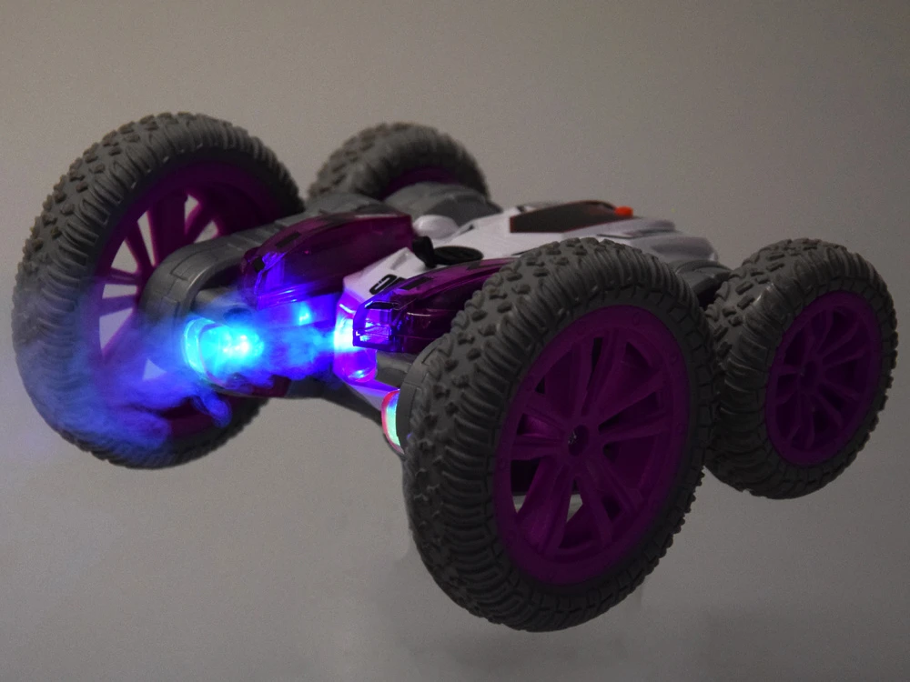 Jokomisiada Nuotoliniu būdu valdomas SUPER GREITAS TRIUKŲ AUTOMOBILIS – garas ir šviesa RC0729
