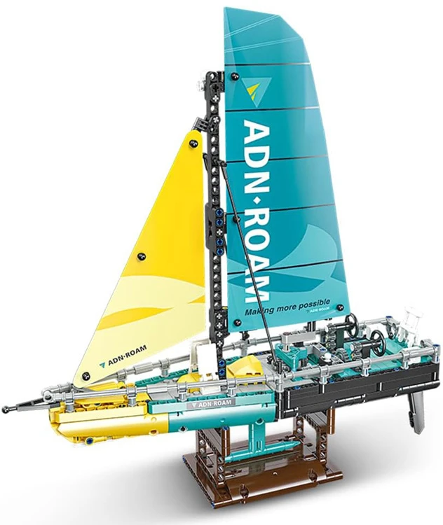 Jokomisiada Techniniai blokai Racing yacht 675 dalių spalvoti blokai ZA5296