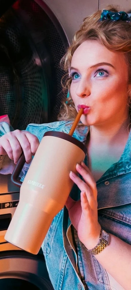 Termopuodelis su teleskopiniu šiaudeliu Kambukka Rio Tumbler 950ml Almond Dream