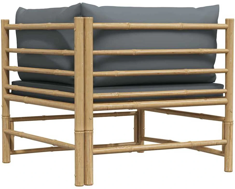 Kampinė sodo sofa su tamsiai pilkomis pagalvėlėmis, bambukas