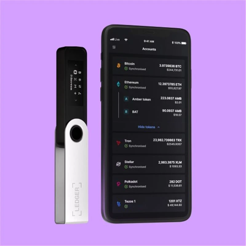 Aparatinė piniginė kriptovaliutoms Ledger Nano S Plus Matte Juodas