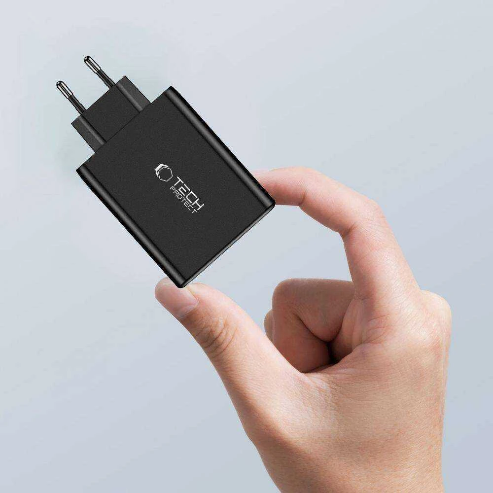 Laidinis įkroviklis 100W 3x USB-C PD + QC3.0 USB Tech-Protect NC100W-GAN baltos spalvos