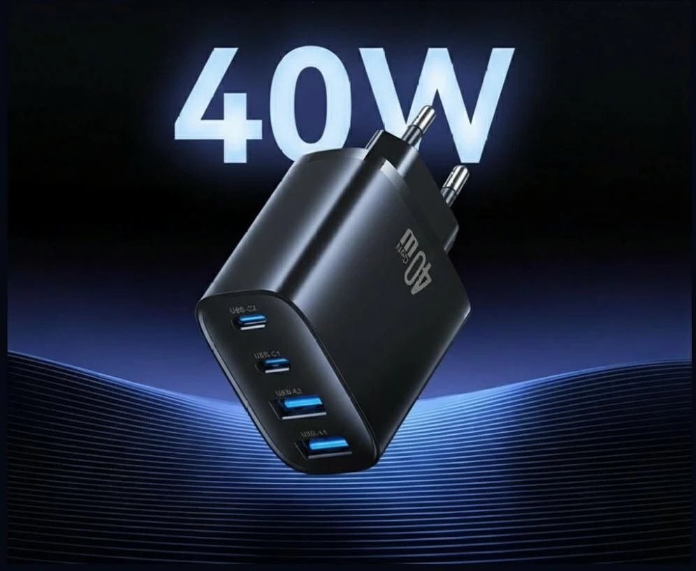 Laidinis įkroviklis USAMS T70 40W 2xUSB-A/2xUSB-C juodos spalvos