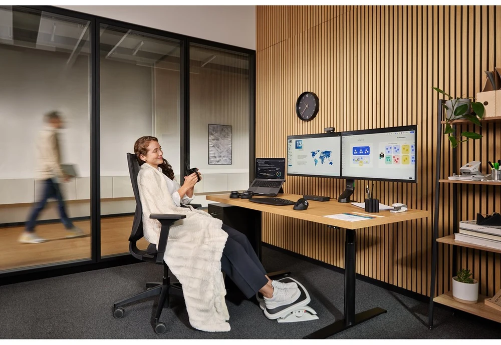 Leitz Kensington SmartFit Nešiojamojo kompiuterio stovas Juoda 43,2 cm (17")