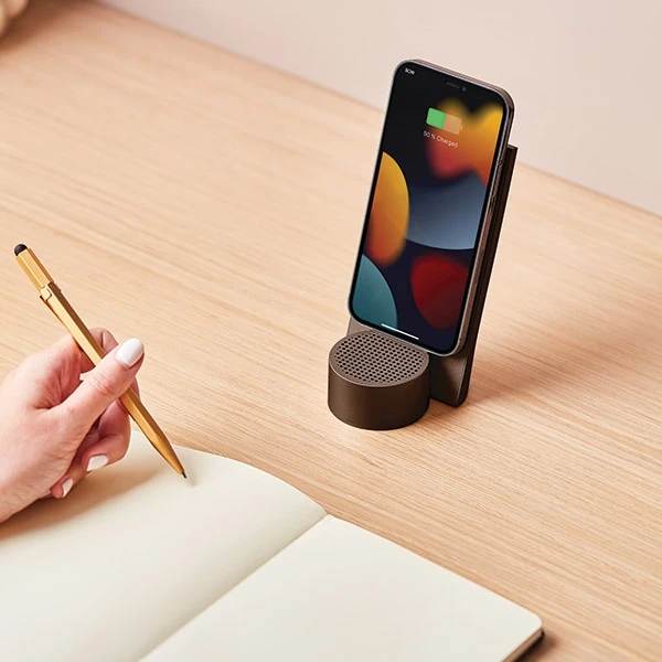 Lexon City Energy Pro 10W Belaidis įkroviklis su Bluetooth garsiakalbiu, bronzinė LD145BZ