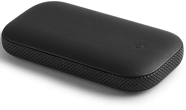 Lexon Powersound indukcinė išorinė baterija 5000 mAh su „Bluetooth“ garsiakalbiu, juodos spalvos LA128N