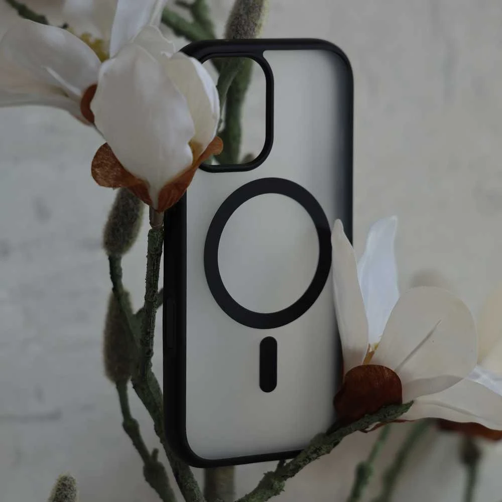 Liavec Soft dėklas skirtas Apple iPhone 17 juodos spalvos