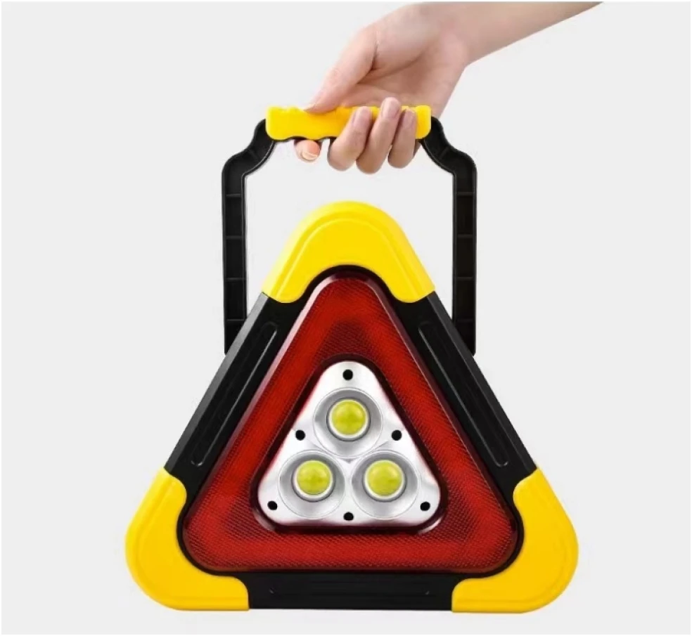 „MajesticLine“ LED avarinis trikampis automobiliui