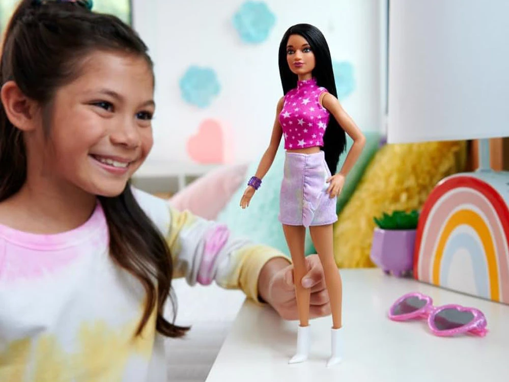 Mattel „Barbie“ madistė blizgančiu sijonu (HRH13)